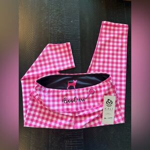 Miami FitWear Kali #BooCrew Bend and Snap Capri Leggings - Size XL